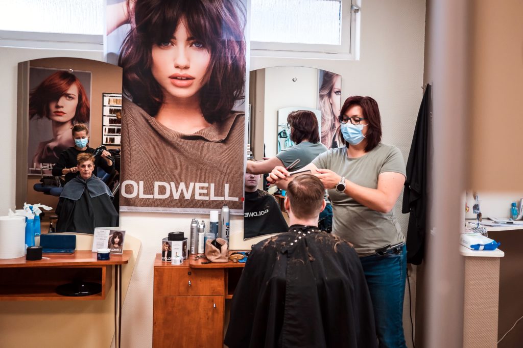 Nearly 75 of Americans Missing Work Due to COVID Aren’t Getting Paid